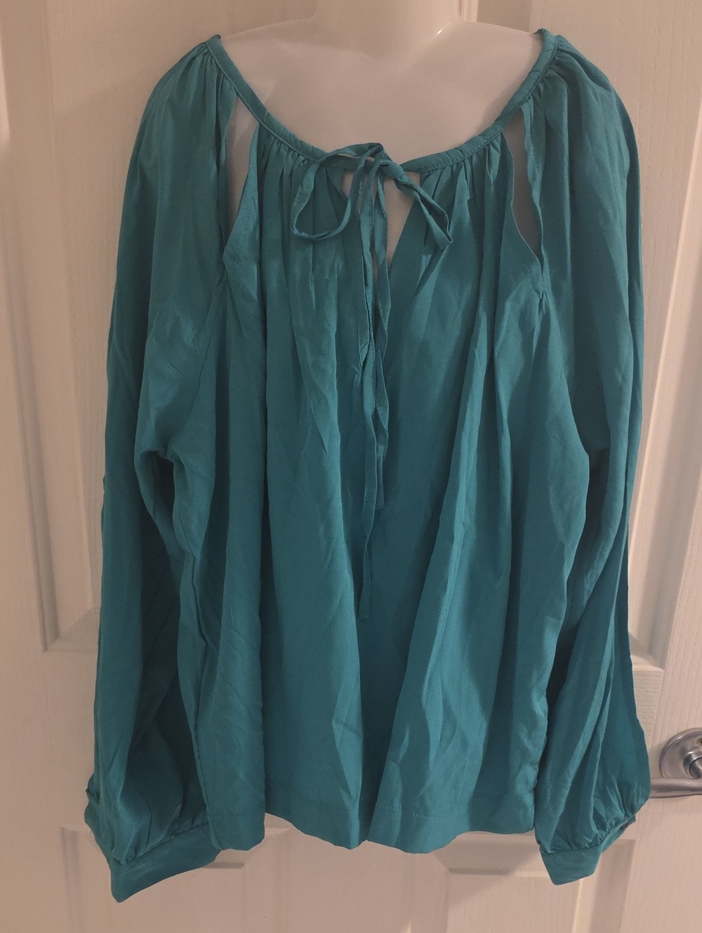 Thramp Women's Teal Peasant Tie-Neck Blouse